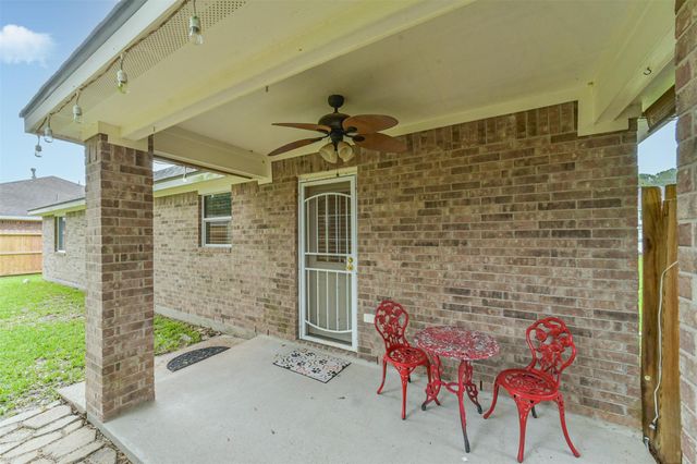 2723 Indian Mound Trail, Crosby, TX 77532