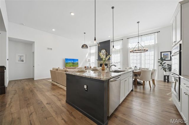 2472 Grover Ridge Drive, Wildwood, MO 63040