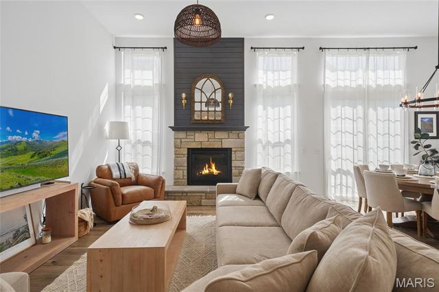 2472 Grover Ridge Drive, Wildwood, MO 63040