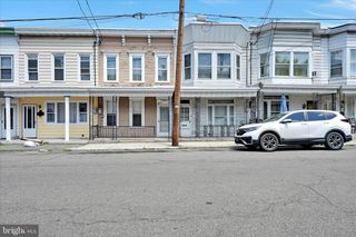 525 W MAHANOY ST, Mahanoy City, PA 17948