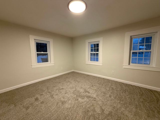 10 Greenleaf Court, Belmont, NH 03220