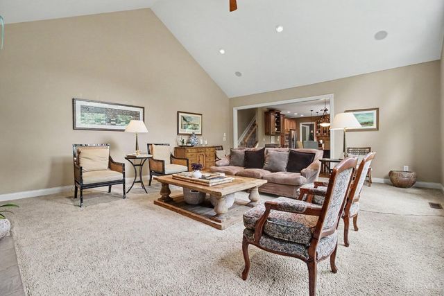 6311 Mercers Pointe Drive, Anderson Twp, OH 45244