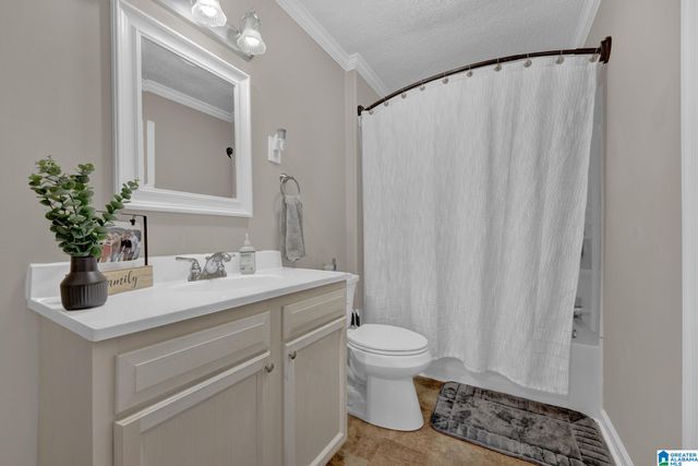 2040 PINEHURST DRIVE, Gardendale, AL 35071