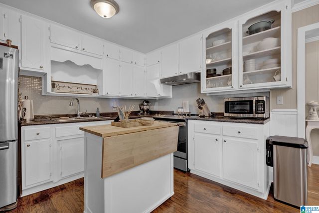 2040 PINEHURST DRIVE, Gardendale, AL 35071