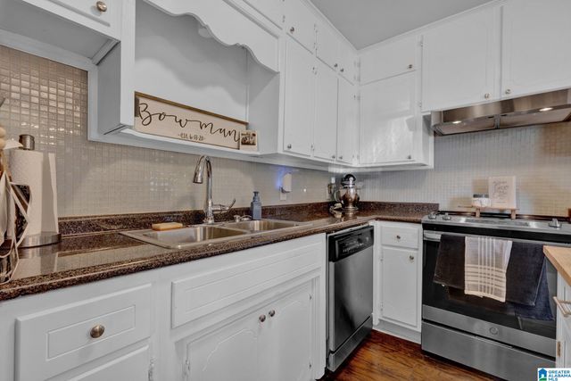 2040 PINEHURST DRIVE, Gardendale, AL 35071