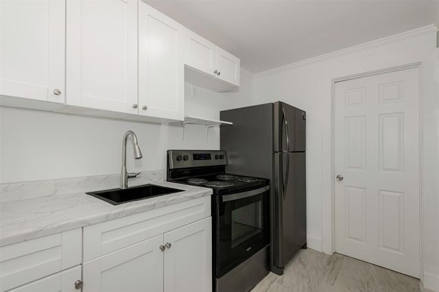 224 SW 15th Street 3, Dania Beach, FL 33004