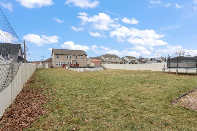 1089 Lakeview Drive, Hobart, IN 46342