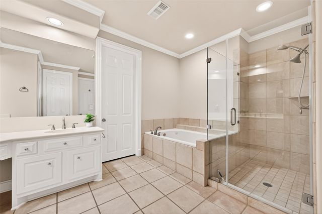 13606 Still Bay Court, Houston, TX 77077