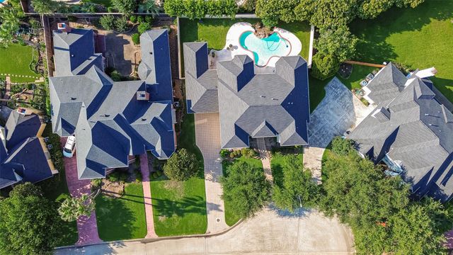 13606 Still Bay Court, Houston, TX 77077