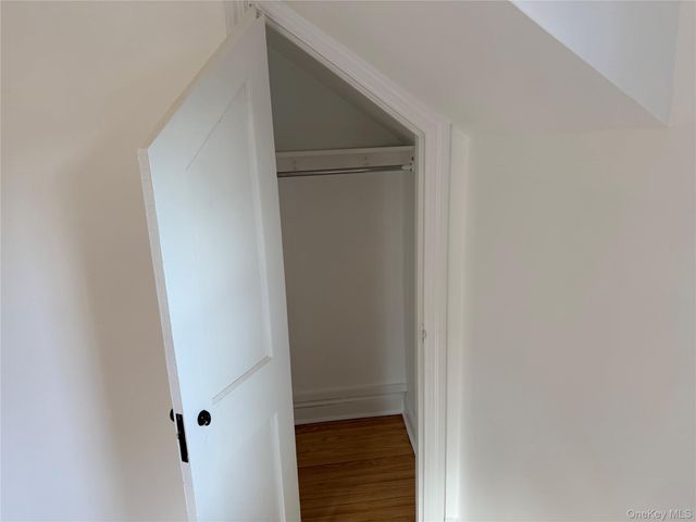 9 Center Street, Glen Cove, NY 11542