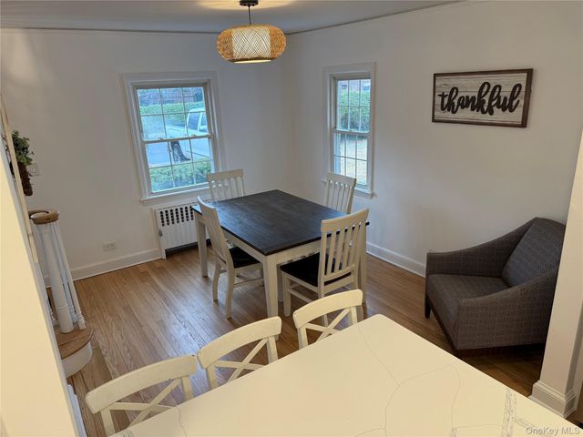 9 Center Street, Glen Cove, NY 11542