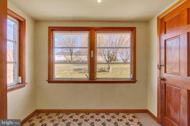 5170 GLEN ECHO RD, Glen Rock, PA 17327