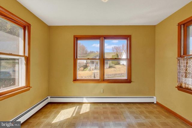 5170 GLEN ECHO RD, Glen Rock, PA 17327