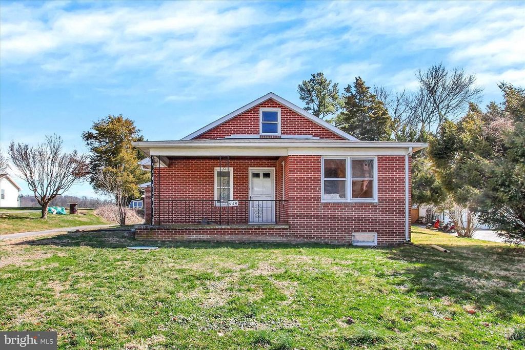 5170 GLEN ECHO RD, Glen Rock, PA 17327