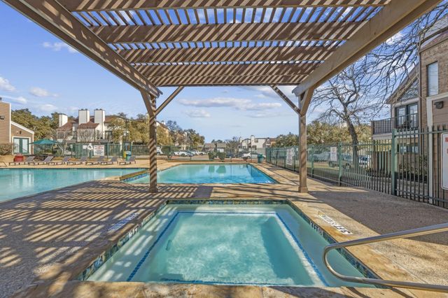2301 Basil Drive F211, Arlington, TX 76006