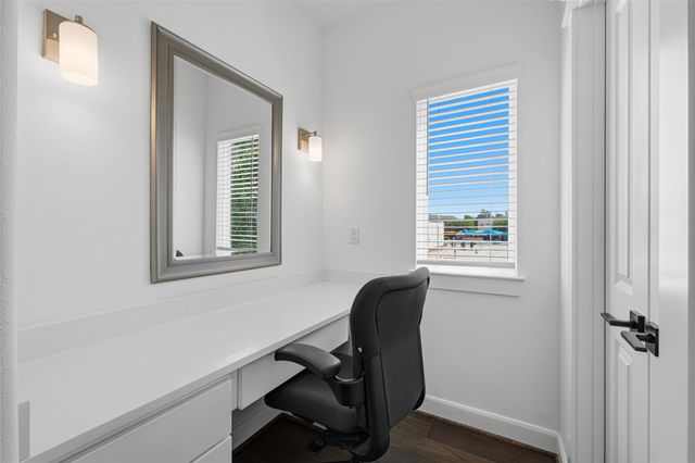 1122 Malone Street, Houston, TX 77007