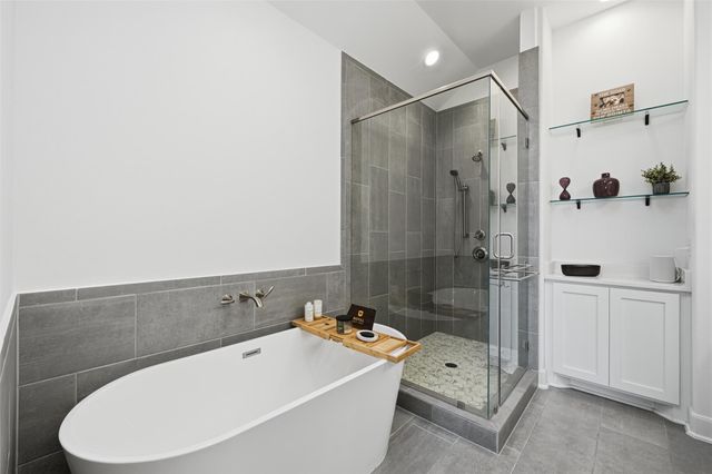 1122 Malone Street, Houston, TX 77007