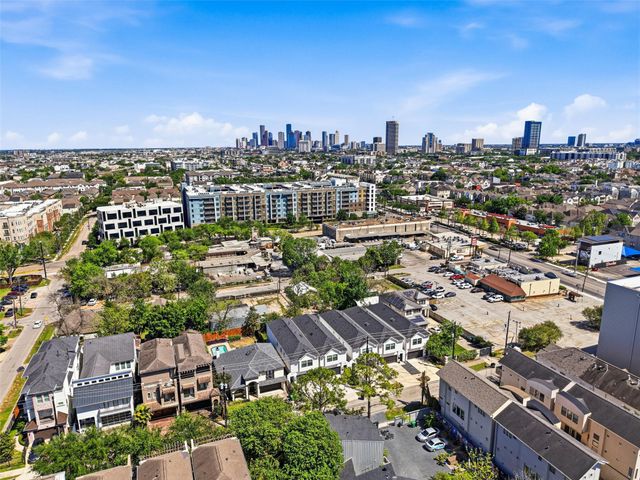 1122 Malone Street, Houston, TX 77007