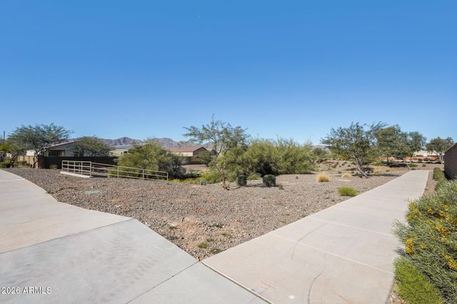 18464 W PUGET Avenue, Waddell, AZ 85355