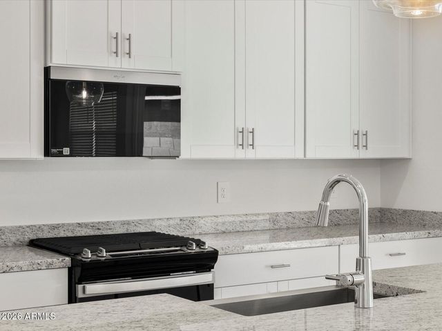 17746 W ILLINI Street, Goodyear, AZ 85338