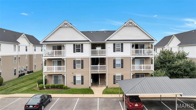 9102 Spring Creek Lane, O'fallon, MO 63368