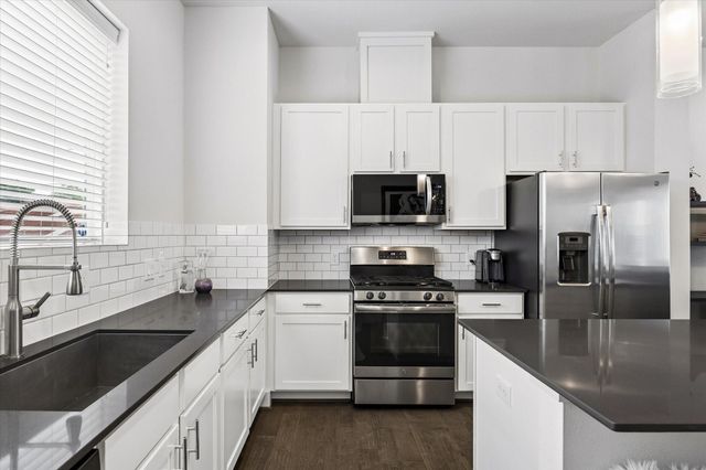 1310 Hussion Street, Houston, TX 77003
