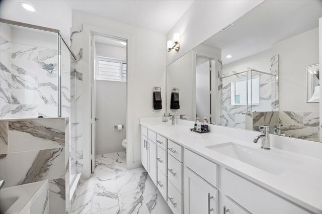 1310 Hussion Street, Houston, TX 77003