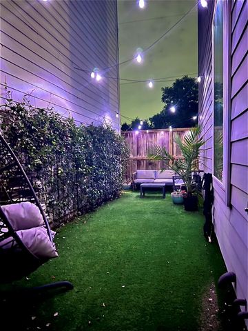 1310 Hussion Street, Houston, TX 77003