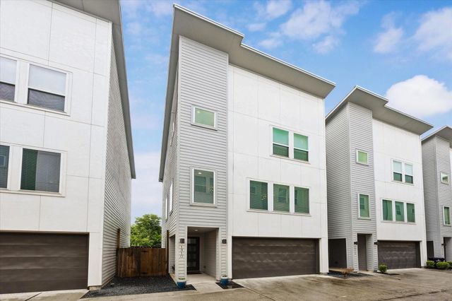 1310 Hussion Street, Houston, TX 77003