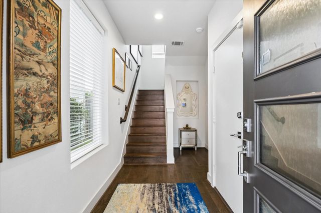 1310 Hussion Street, Houston, TX 77003