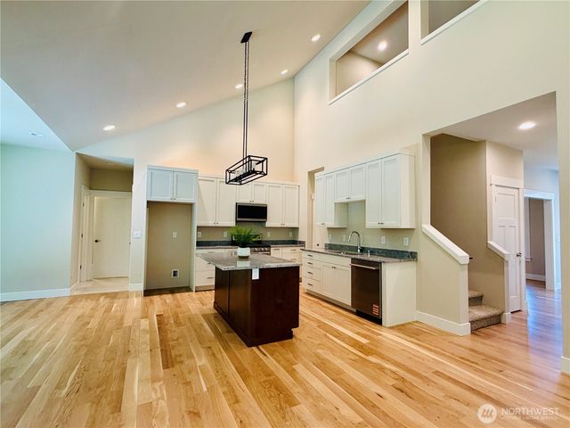 12288 Madrona Street SW, Port Orchard, WA 98367