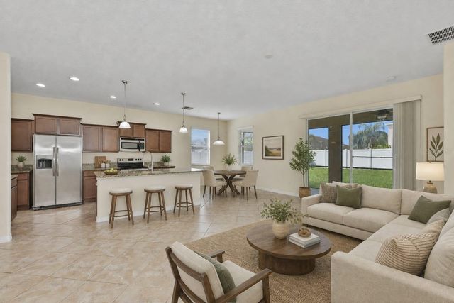 10811 KIRKWALL PORT DRIVE, Wimauma, FL 33598