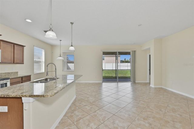 10811 KIRKWALL PORT DRIVE, Wimauma, FL 33598