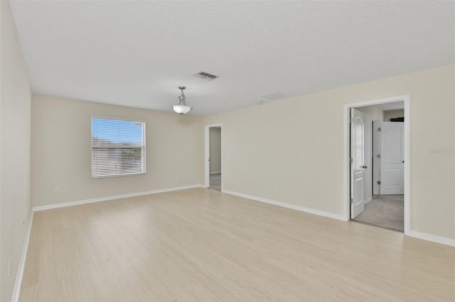 10811 KIRKWALL PORT DRIVE, Wimauma, FL 33598