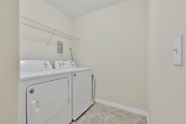 10811 KIRKWALL PORT DRIVE, Wimauma, FL 33598