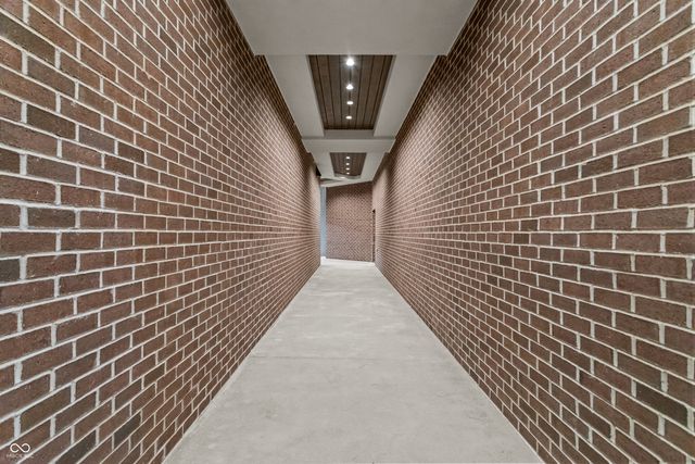 1155 S Rangeline Road 504, Carmel, IN 46032