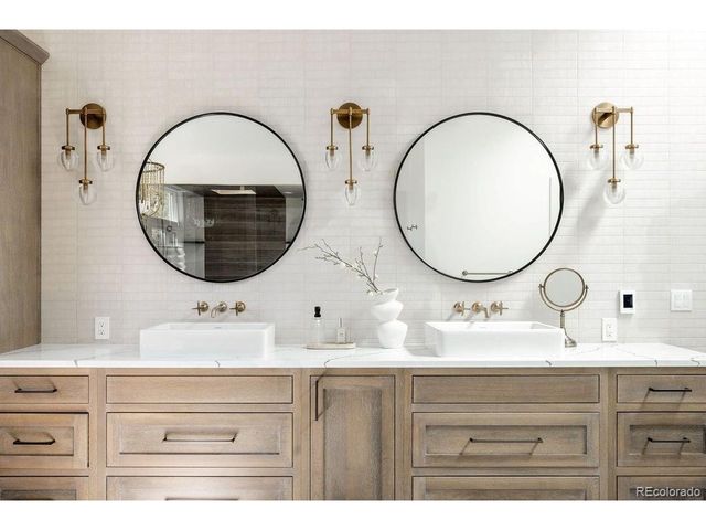 5151 W Wagon Trail Rd, Littleton, CO 80123