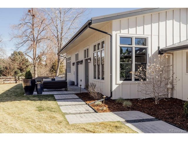 5151 W Wagon Trail Rd, Littleton, CO 80123