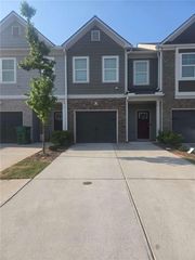 5811 Calle Vista Drive, Lithonia, GA 30058