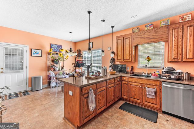 3608 Joycliff Road, Macon, GA 31211