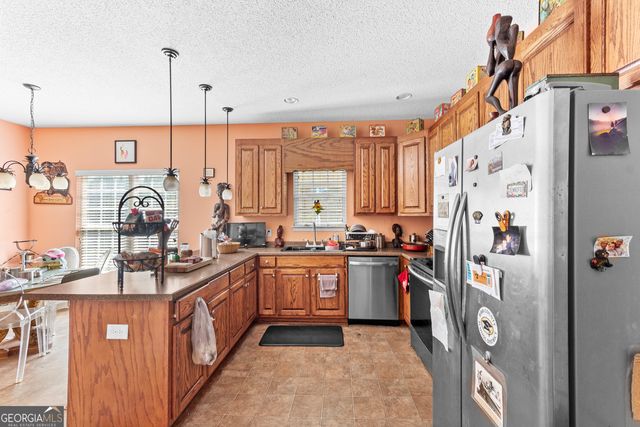 3608 Joycliff Road, Macon, GA 31211