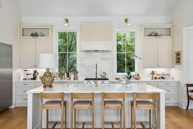 321 Bayley Road, Daniel Island, SC 29492