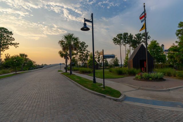 321 Bayley Road, Daniel Island, SC 29492
