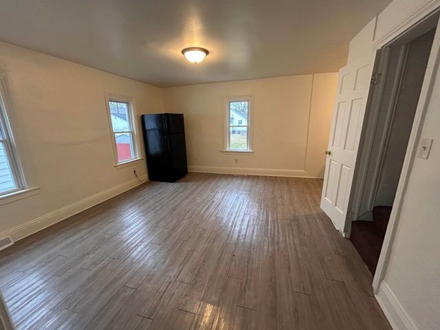 414 S Jackson Street, Bay City, MI 48708