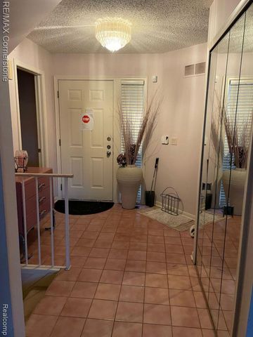 7632 Danbury Circle, West Bloomfield Charter Township, MI 48322