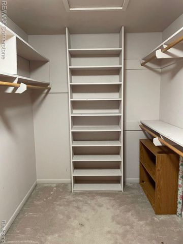 7632 Danbury Circle, West Bloomfield Charter Township, MI 48322