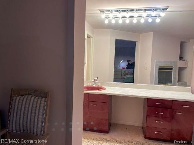 7632 Danbury Circle, West Bloomfield Charter Township, MI 48322