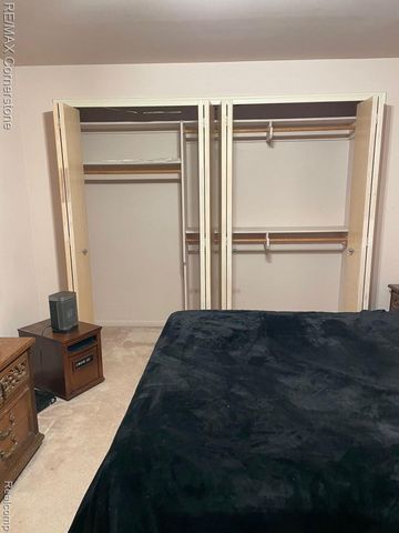 7632 Danbury Circle, West Bloomfield Charter Township, MI 48322