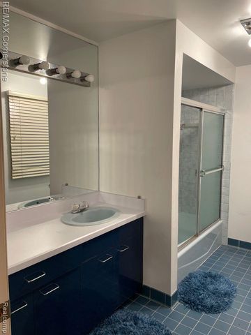 7632 Danbury Circle, West Bloomfield Charter Township, MI 48322