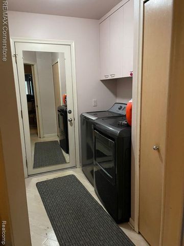 7632 Danbury Circle, West Bloomfield Charter Township, MI 48322